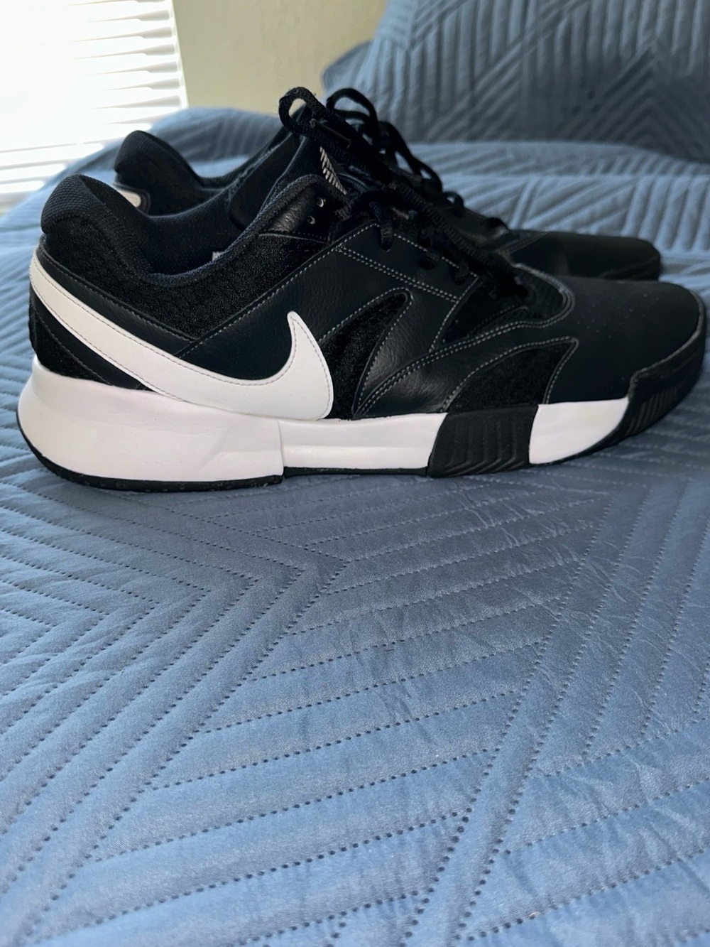 Nike Men’s Black and White Low-Top Athletic Shoes